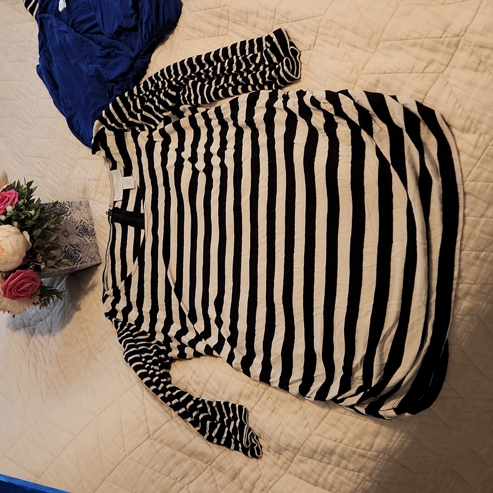 Maternity top bundle XL - Picture 4 of 6